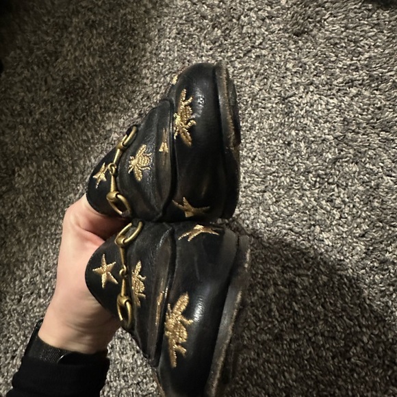 Gucci Bee Loafers - Picture 2 of 4